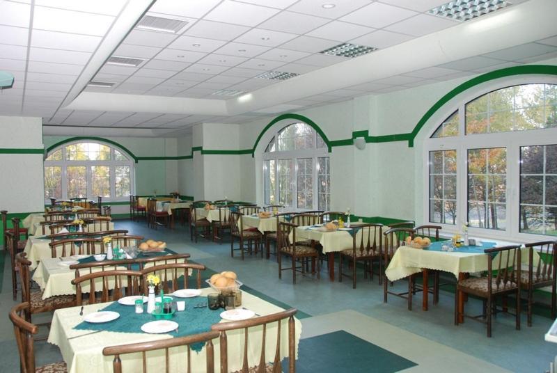 Hotel Osrodek Uzdrowiskowy Beskid Wysowa-Zdrój Exterior foto